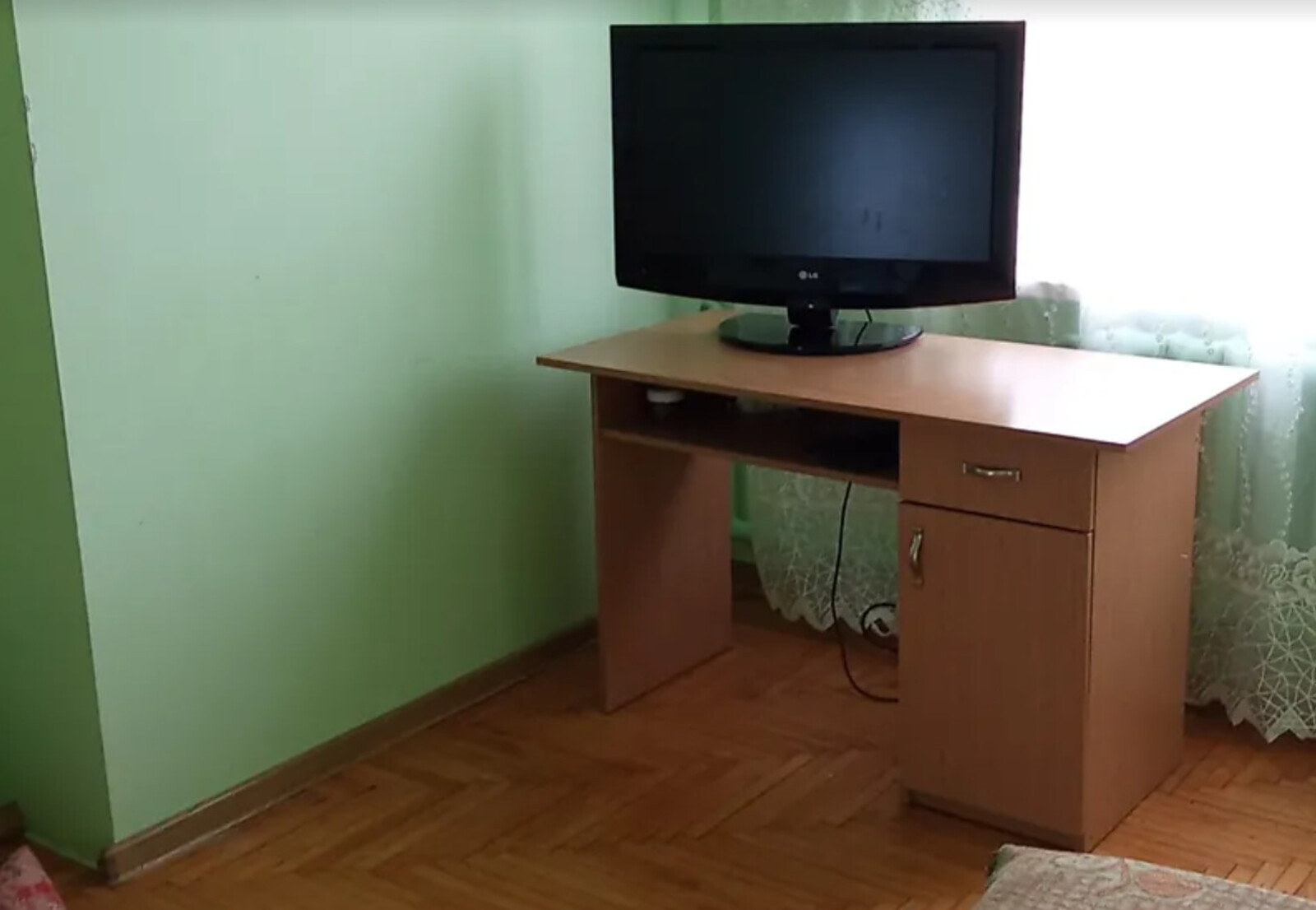  2      3 , 156 . ,   1