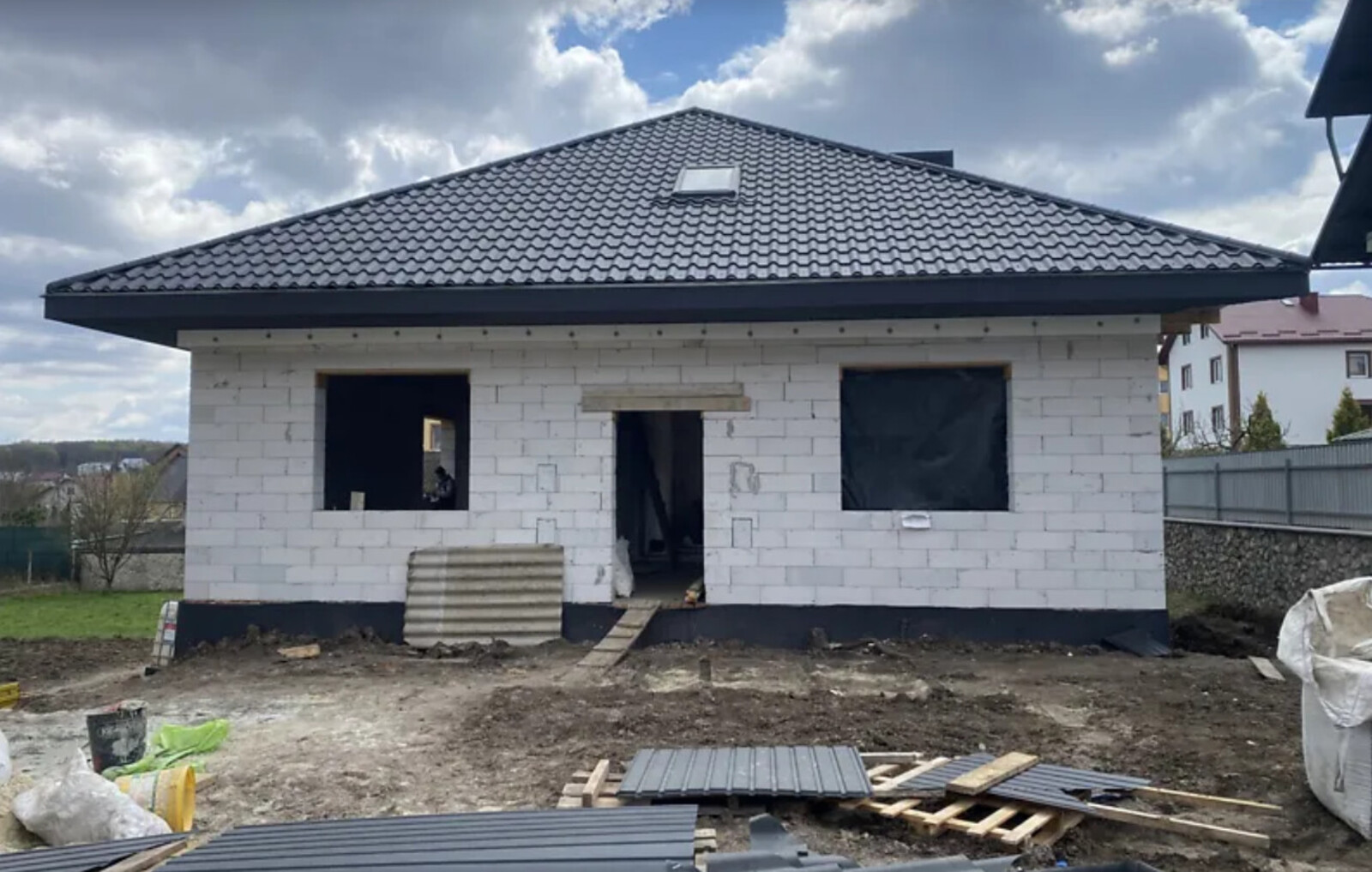 ������ 1 ����������� ������� � ������� � ������� �� 7.2 �����, 260 ��. �, �� ����������� ���� 1