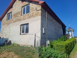 Продаж 2 поверхового будинку з ділянкою на 10 сотих, 288 кв. м, 5 кімнат в с. Мишковичі Тернопільського р-ну. фото 24 Продаж 2 поверхового будинку з ділянкою на 10 сотих, 288 кв. м, 5 кімнат в с. Мишковичі Тернопільського р-ну. фото 24