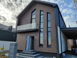  2      3 , 120 . ,   23