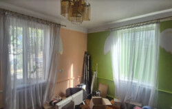  2        6.1 , 100 . ,   9