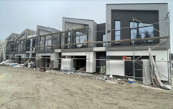  2      2.5 , 130 . ,  1