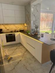 ������ ������� 170 ��.� � �������� ��������� ���� 3