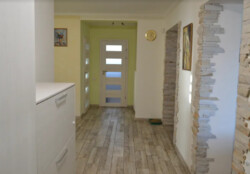 ������ 2 ����������� ������� � ������� �� 12 �����, 248 ��. �, ������ ���� 5