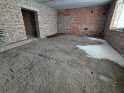 ������ ������� 203 �.��. � �. ��������� ���� 19