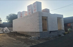 ������ 2 ����������� ������� � ������� �� 2.6 �����, 105 ��. �, ������� ���� 4