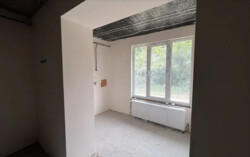 ������ ��������� � ����� �. ��������� � 102 �. ����������, 3 �������, 2 �������� ���� 10