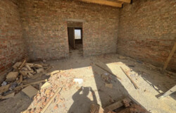 ������ 2 ����������� ��������� � ������� �� 3.5 �����, 140 ��. �, ������� ���� 14