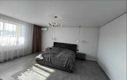 ������ 3 ����������� ������� � ������� �� 4.8 �����, 377 ��. �, ������� ���� 12