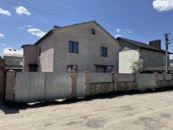 ������ 2 ����������� ������� � ������� � ������� �� 7 �����, 145 ��. �, �� ����������� ���� 1