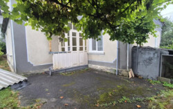  2        6.1 , 100 . ,   3