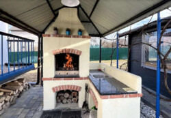  2        6 , 46 . ,   9