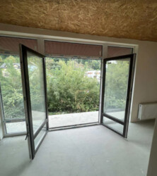 ������ ��������� � ����� �. ��������� � 102 �. ����������, 3 �������, 2 �������� ���� 2