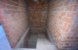  2      2.5 , 130 . ,  6