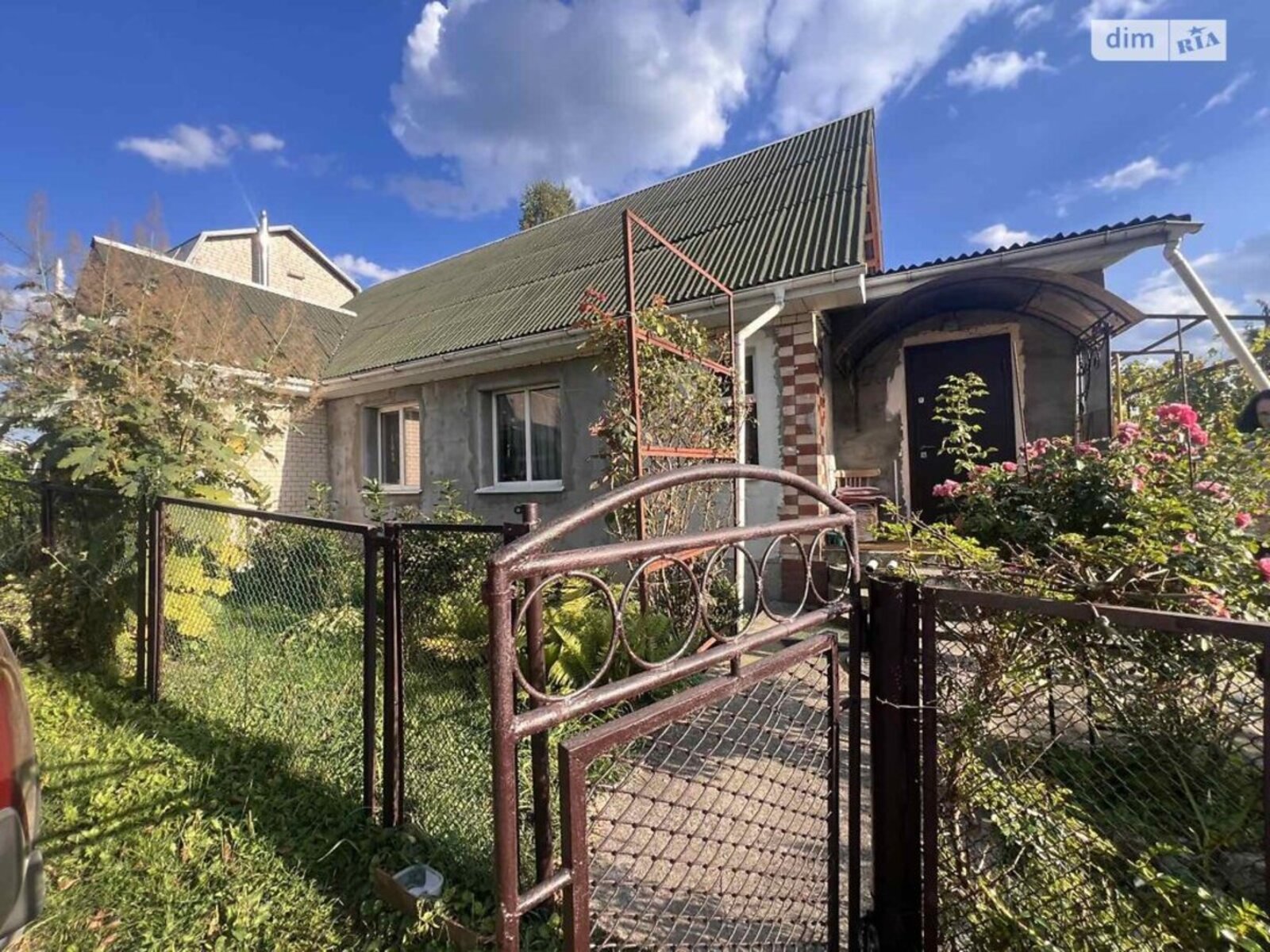 🏡      | 80.8 ² | 6   1