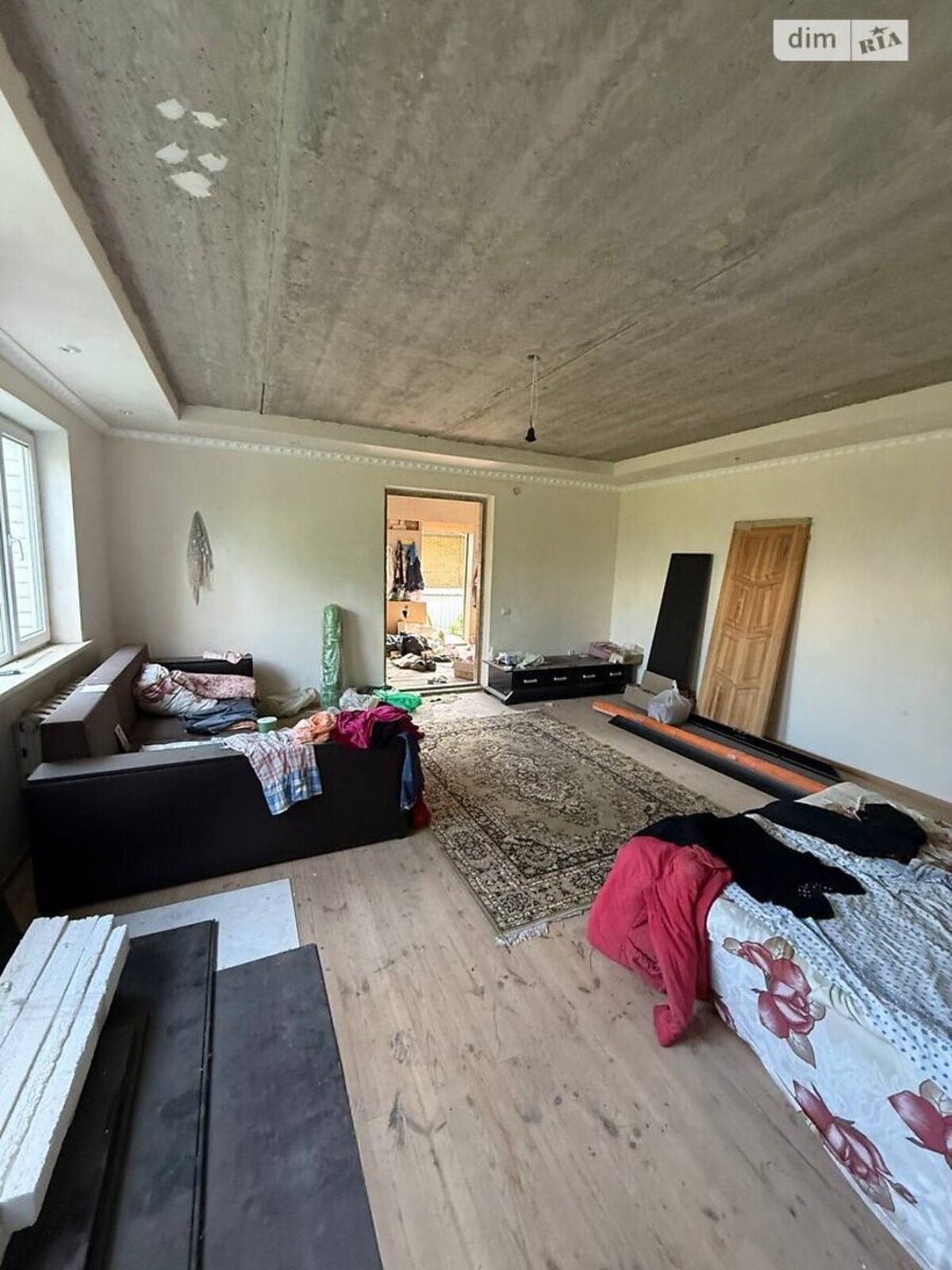 Розкішний та колосальний двоповерховий маєток площею 560 м² фото 1 Розкішний та колосальний двоповерховий маєток площею 560 м² фото 1