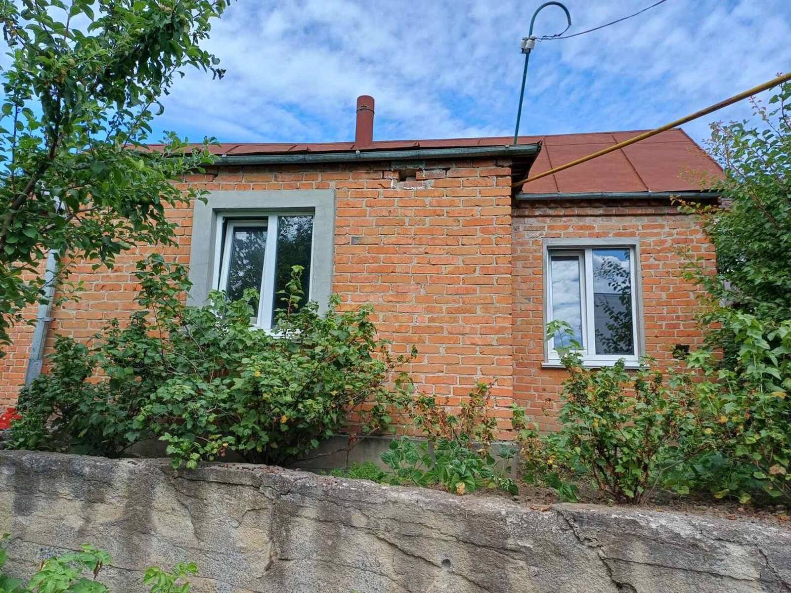Капітальна цегляна частина будинку площею 63 м² з діючим каміном фото 1 Капітальна цегляна частина будинку площею 63 м² з діючим каміном фото 1