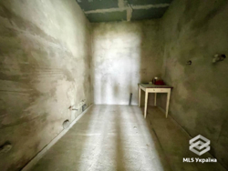      Eurovillage!** ✨  4