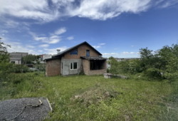 1-поверховий будинок з ділянкою на 6 соток, 90 кв. м, 3 кімнати фото 3 1-поверховий будинок з ділянкою на 6 соток, 90 кв. м, 3 кімнати фото 3