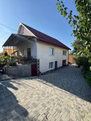 Будинок – мікрорайон Ружична, вул. Павловського академіка фото 1 Будинок – мікрорайон Ружична, вул. Павловського академіка фото 1