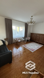 🏡   220 ²  10   ϳ-,   8