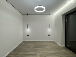 🏡    쒿        21