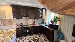 2      4 , 76 . , 2   6