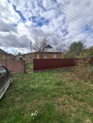 Будинок в центрі села Голосків фото 1 Будинок в центрі села Голосків фото 1