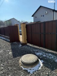 2 ����������� ������� � ������� �� 6 �����, 111.7 ��. �, 3 ������, �� ���. ���������� ���� 14