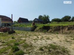 🏗️      3