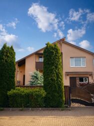 🏡 ������������ ������� 220 �² �� 10 ������ � ϳ������-�����, ������������ ���� 1