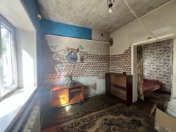 Будинок на 25 сотках у центрі Балівки! Газ, пічне опалення, гараж, господарські споруди, асфальтований під’їзд фото 11 Будинок на 25 сотках у центрі Балівки! Газ, пічне опалення, гараж, господарські споруди, асфальтований під’їзд фото 11