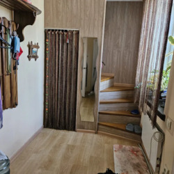 Продаётся 1/2 дома на Соцгороде с большим учаском земли. фото 2 Продаётся 1/2 дома на Соцгороде с большим учаском земли. фото 2