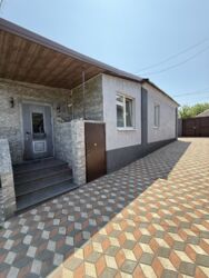 ������ ��� 140 �2 � ������ � �������� 8 ����� � ������� 50 �2 ���� 11