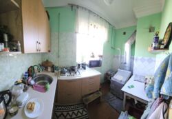 Продаётся 1/2 дома на Соцгороде с большим учаском земли. фото 5 Продаётся 1/2 дома на Соцгороде с большим учаском земли. фото 5