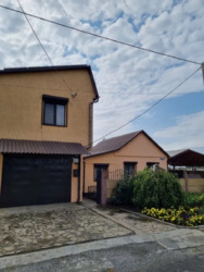 Продается дом Центральная, Чумаки, Днепровский, Днепропетровская фото 2 Продается дом Центральная, Чумаки, Днепровский, Днепропетровская фото 2