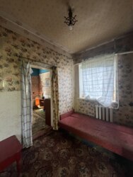 Будинок на 25 сотках у центрі Балівки! Газ, пічне опалення, гараж, господарські споруди, асфальтований під’їзд фото 9 Будинок на 25 сотках у центрі Балівки! Газ, пічне опалення, гараж, господарські споруди, асфальтований під’їзд фото 9