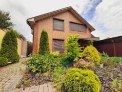 ПРОДАМ чудовий будинок на вул. Михайла Грушевського (М фото 1 ПРОДАМ чудовий будинок на вул. Михайла Грушевського (М фото 1