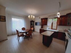 ПРОДАМ чудовий будинок на вул. Михайла Грушевського (М фото 7 ПРОДАМ чудовий будинок на вул. Михайла Грушевського (М фото 7