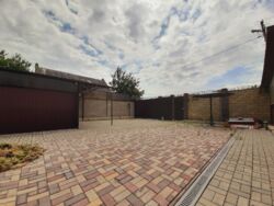 ПРОДАМ чудовий будинок на вул. Михайла Грушевського (М фото 4 ПРОДАМ чудовий будинок на вул. Михайла Грушевського (М фото 4