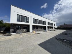 Продається будинок Київська, Бучанський (Києво-Святошинський), Петропавлівська Борщагівка фото 11 Продається будинок Київська, Бучанський (Києво-Святошинський), Петропавлівська Борщагівка фото 11