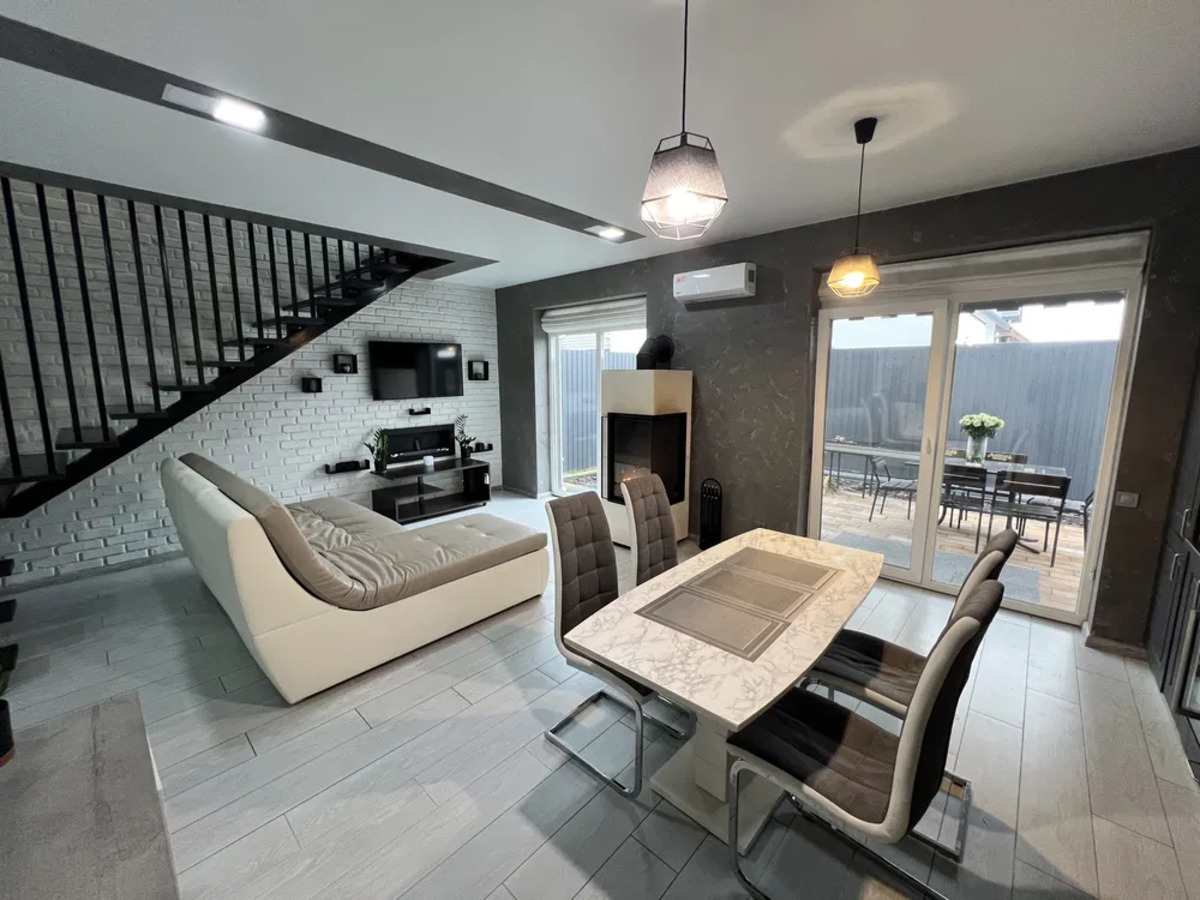 Продам Дуплекс Крюківщна 115000 фото 1 Продам Дуплекс Крюківщна 115000 фото 1