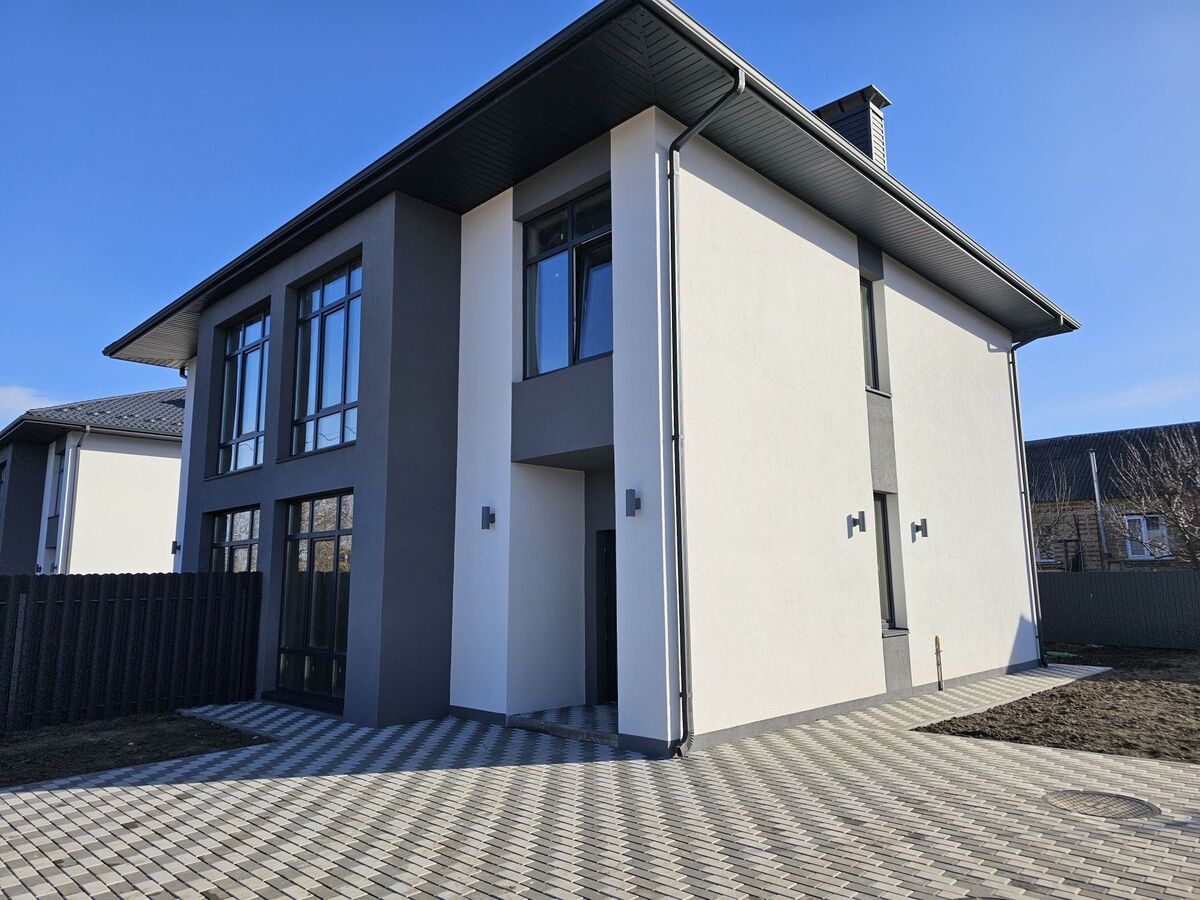 Продається дуплекс в с. Ходосовка 95000 фото 1 Продається дуплекс в с. Ходосовка 95000 фото 1