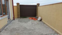   67 2   77000$  4