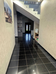   280 +  . 40. , , .  11