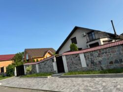   280 +  . 40. , , .  6