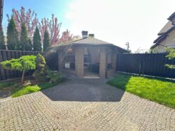   280 2        ,   .  9