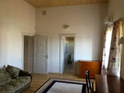   208 . +    11   , ,   .  9