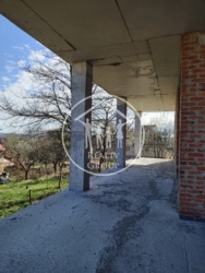   , , ,   10