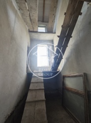   , , ,   10